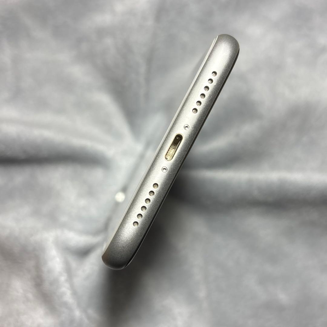 美品Apple iPhone XR ホワイト バッテリー91%