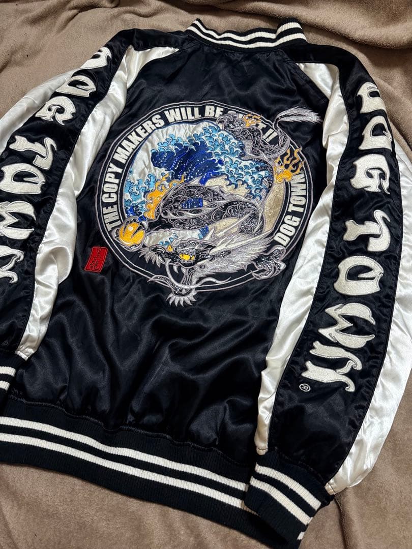 DOGTOWN 龍 日本限定版 スカジャン unisex サテン vintage