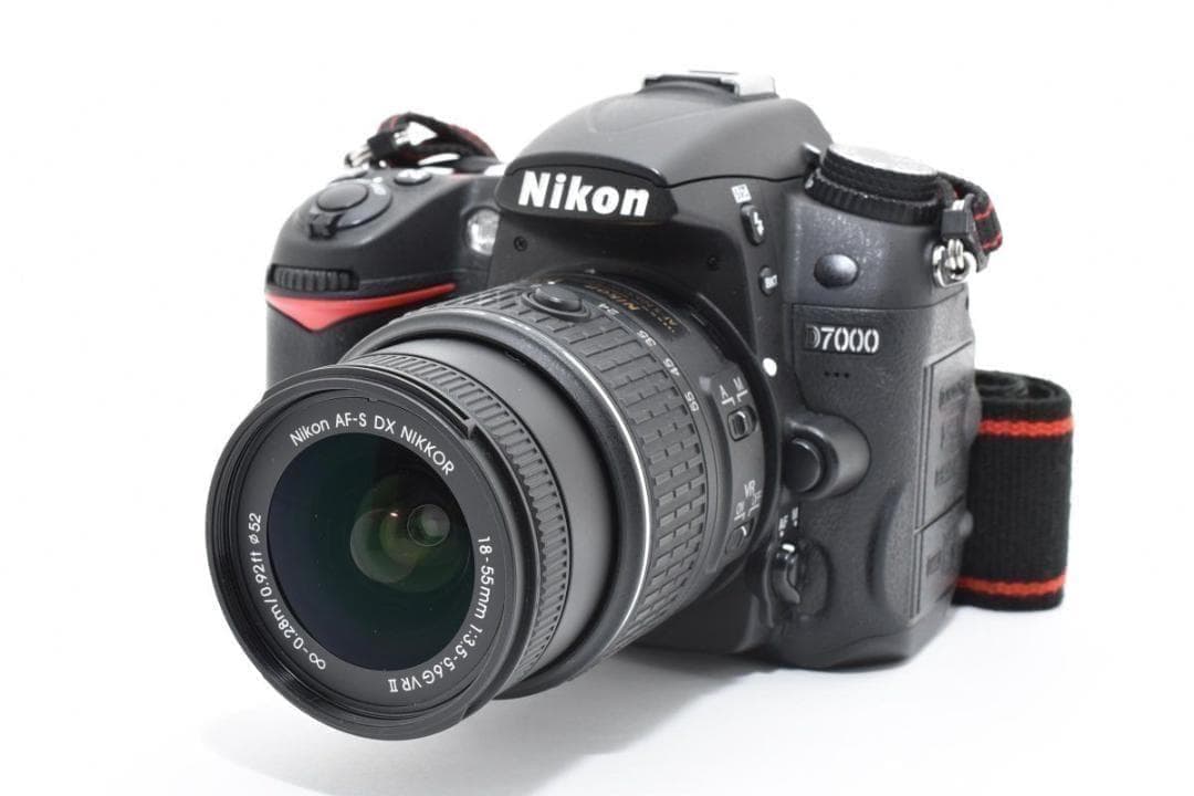 【希少・箱付】 Nikon ニコン D7000 レンズキット デジタル一眼カメラ