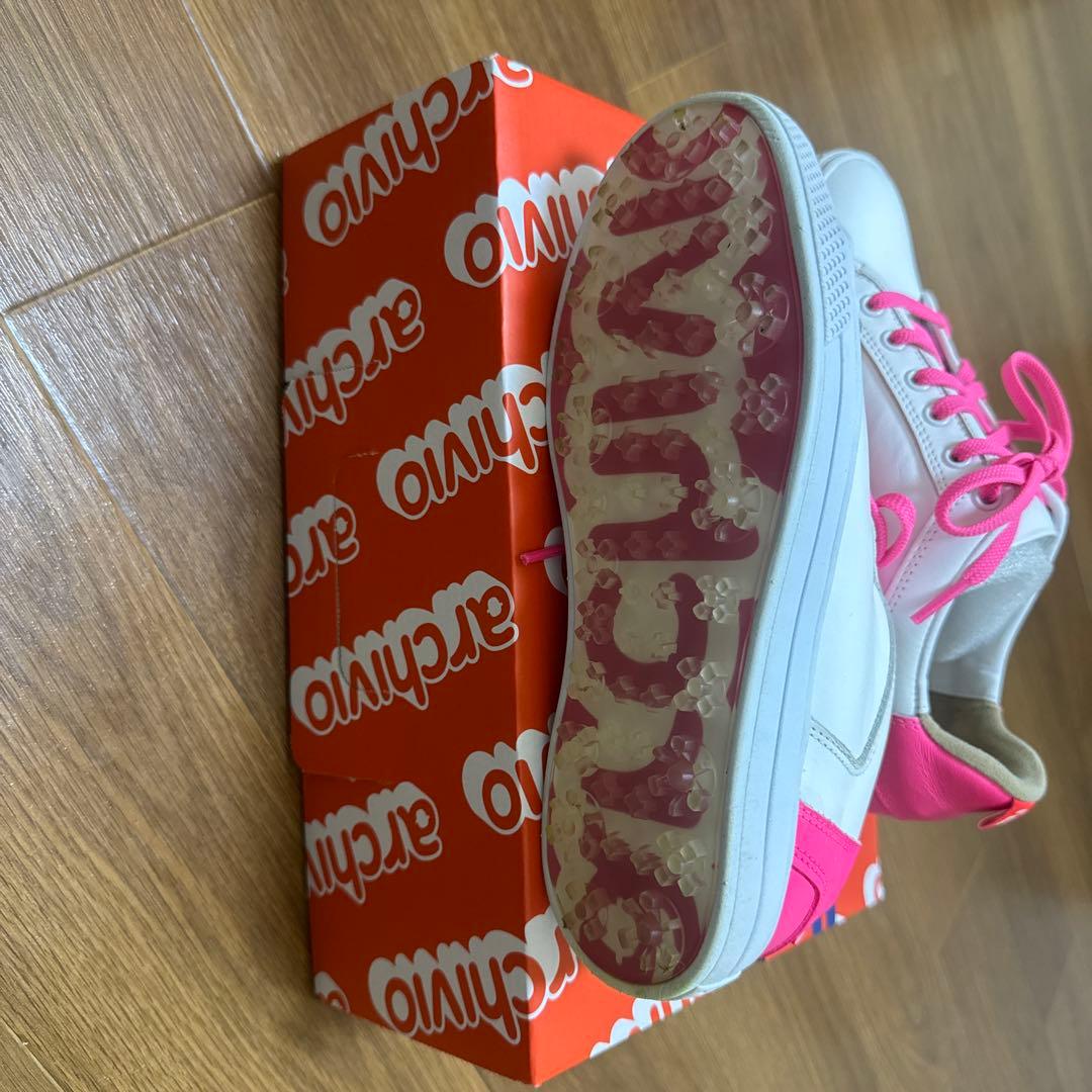 アルチビオゴルフシューズ23センチ