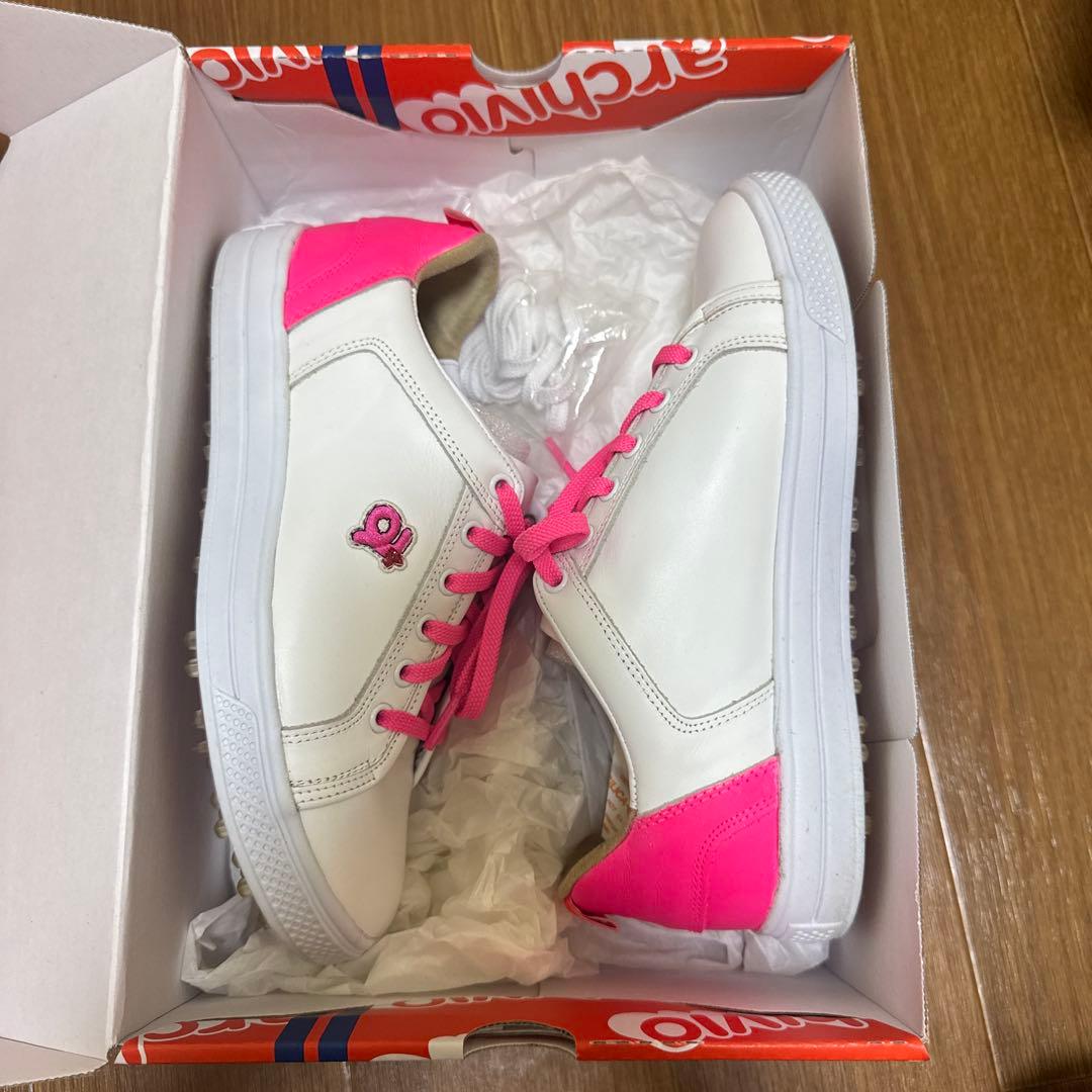 アルチビオゴルフシューズ23センチ