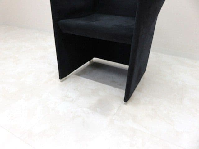 カッシーナ ファルファッラ 黒川雅之 モールドウレタン ラウンジチェア