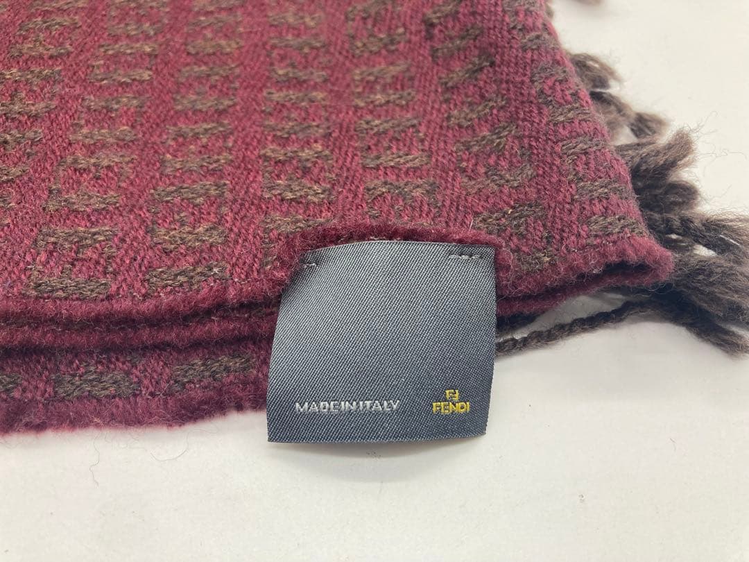 FENDI マフラー　ズッキーノ　赤紫　ワインレッド　正規品　送料無料