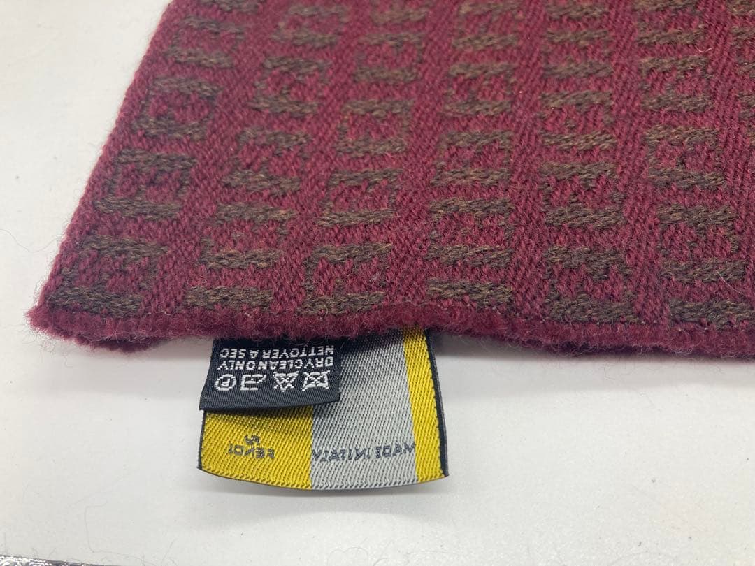 FENDI マフラー　ズッキーノ　赤紫　ワインレッド　正規品　送料無料