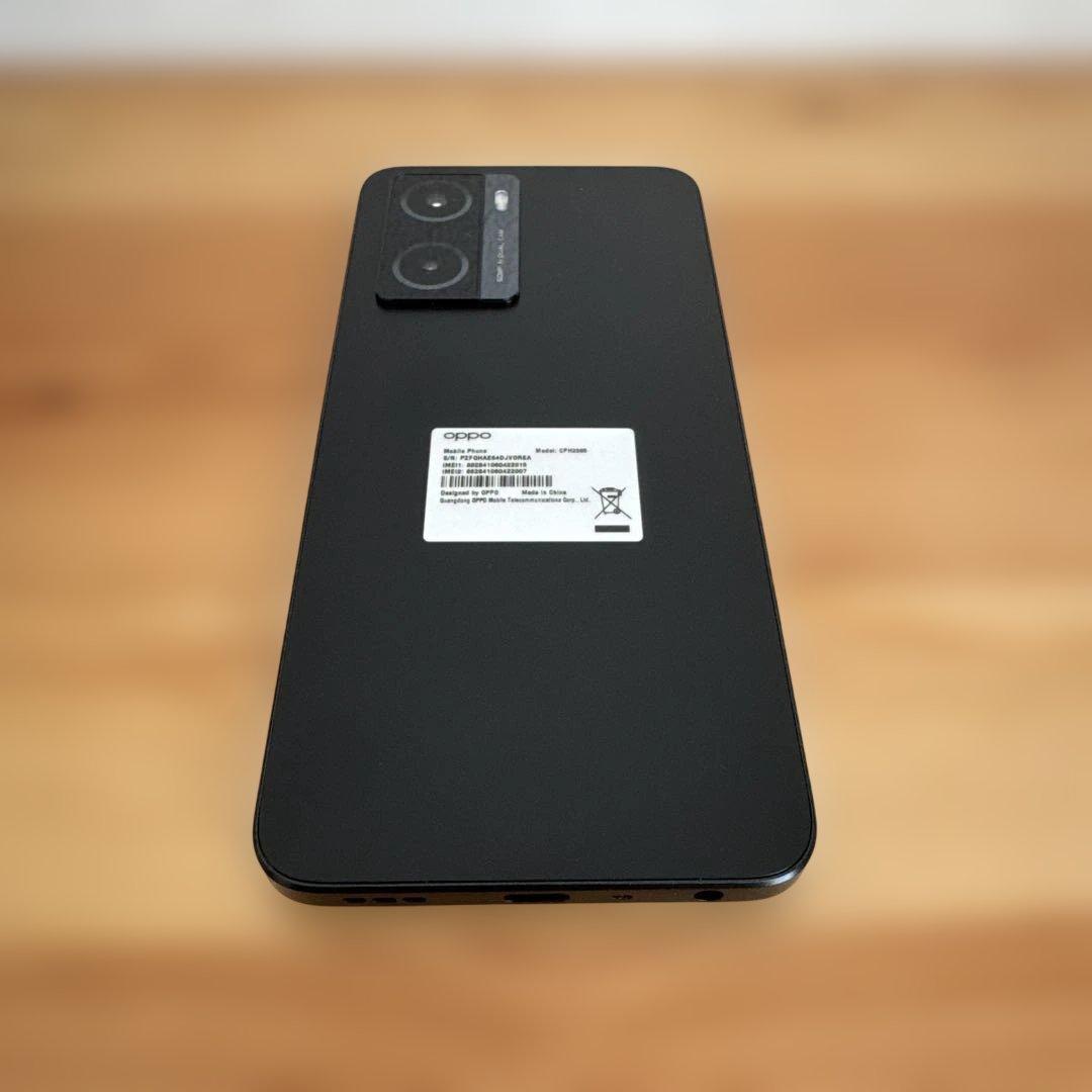 OPPO A77 本体 充電器・ケース付き