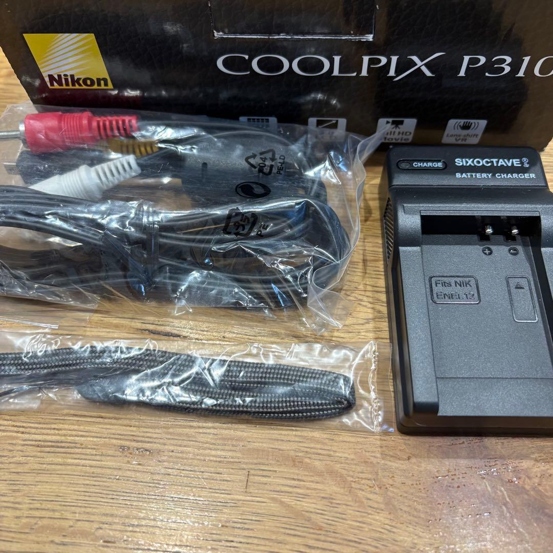 【美品】Nikon コンパクトデジタルカメラ COOLPIX P310 ホワイト