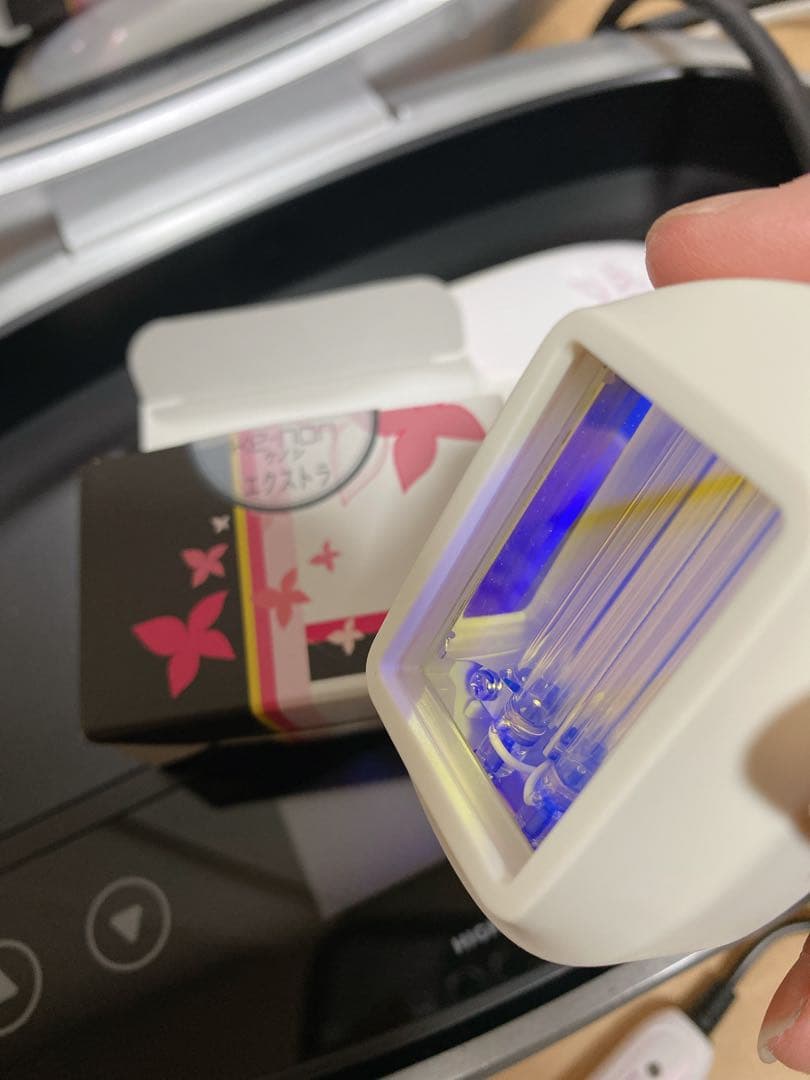 ゆ*や様 ケノン 脱毛器 本体、ハンドピース、カートリッジ