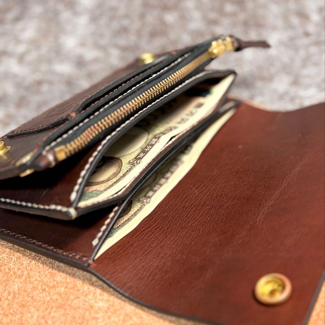 トラッカーウォレットロング3層+1ポケ.牛オイルヌメ.チョコ