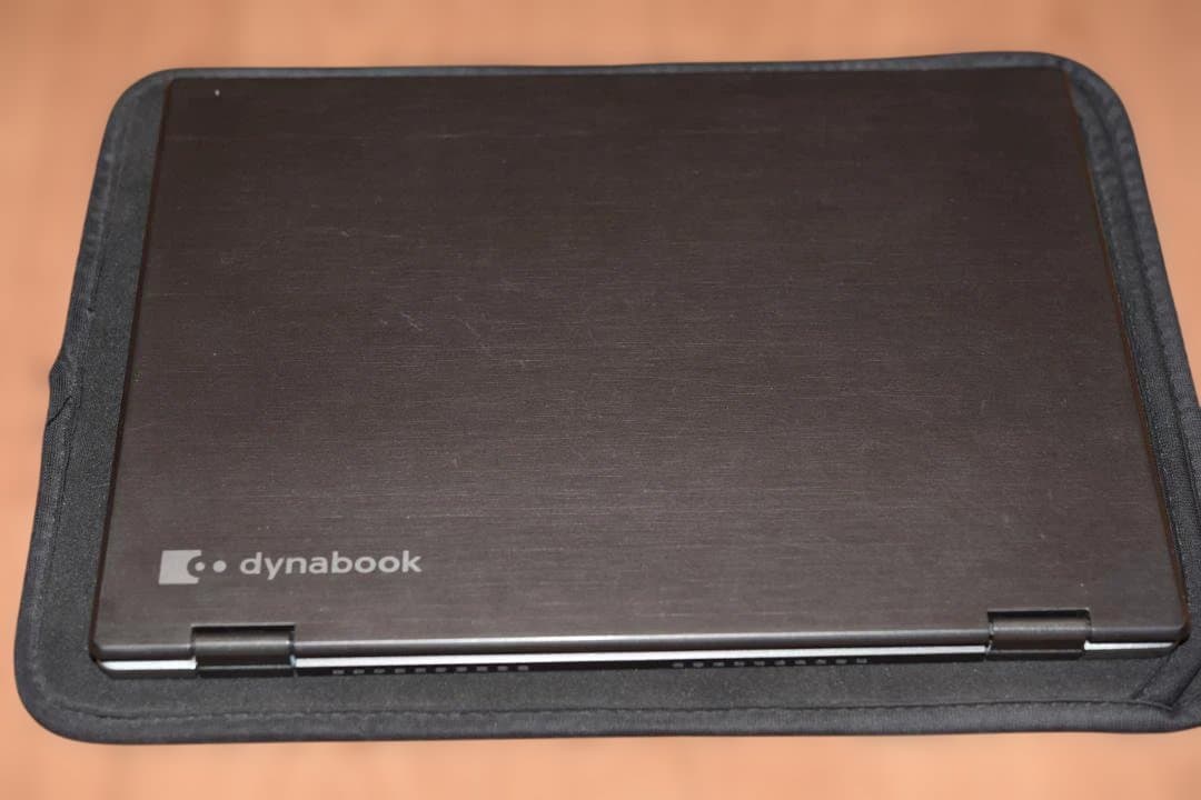 東芝製ノートパソコン dynabook V62／B PV62BMP-NJA