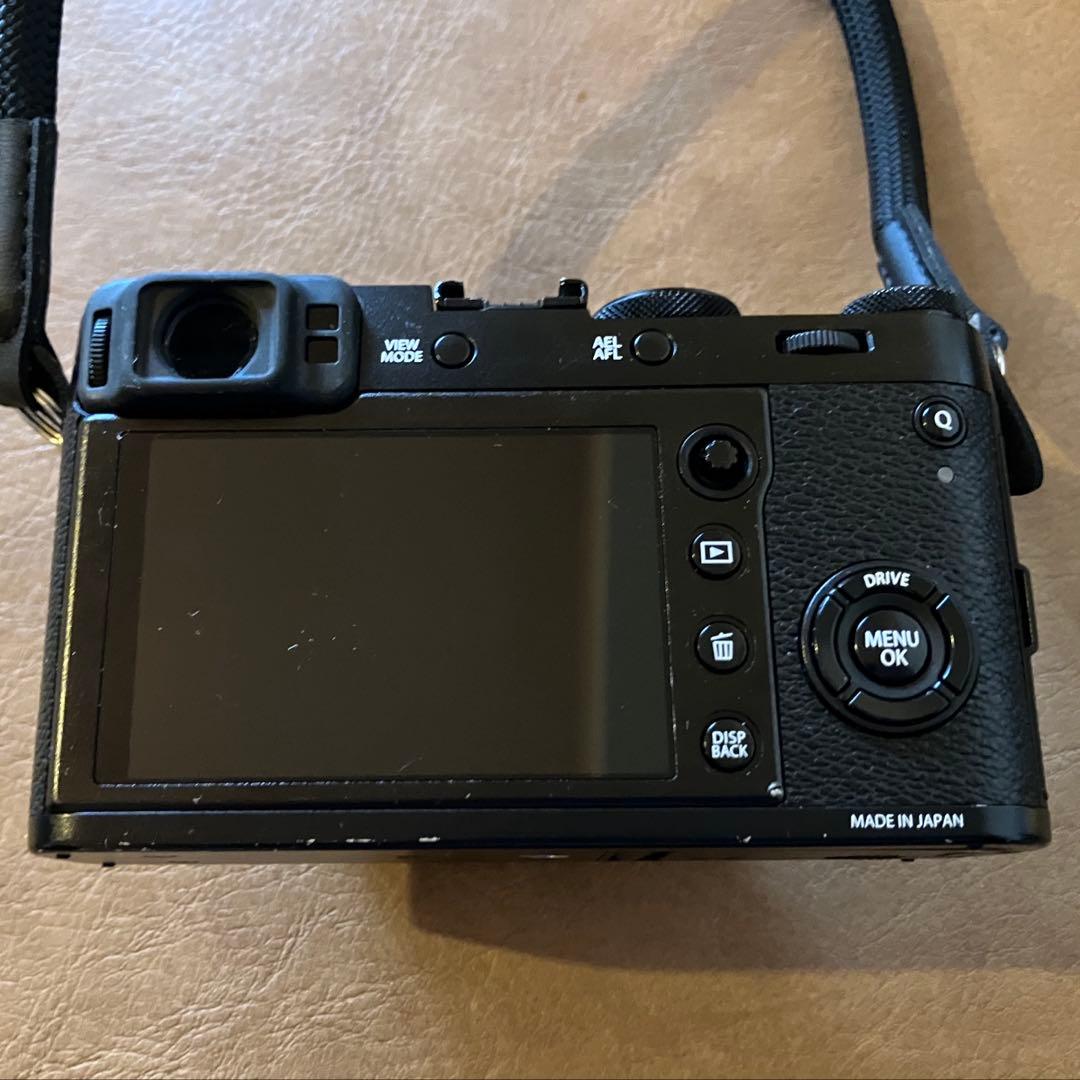 Fujifilm X100Fブラック　本日限定値下げ