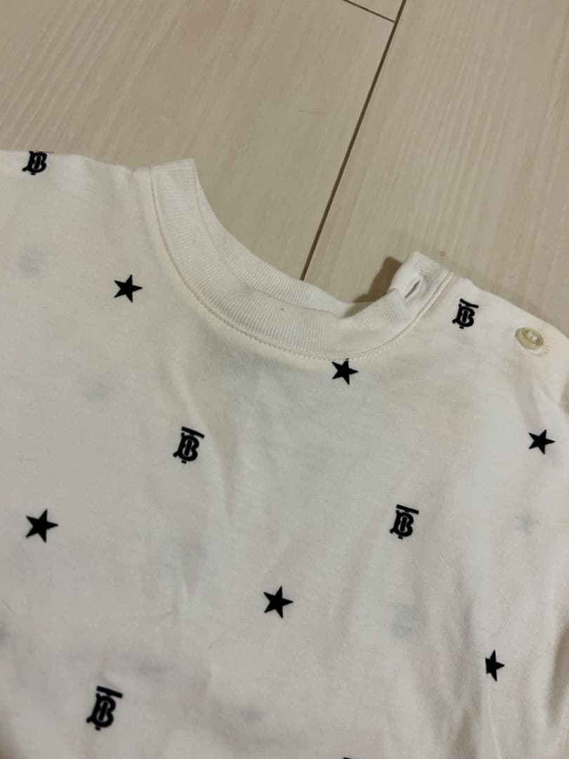 Burberry バーバリー ベビー スター＆モノグラムモチーフ