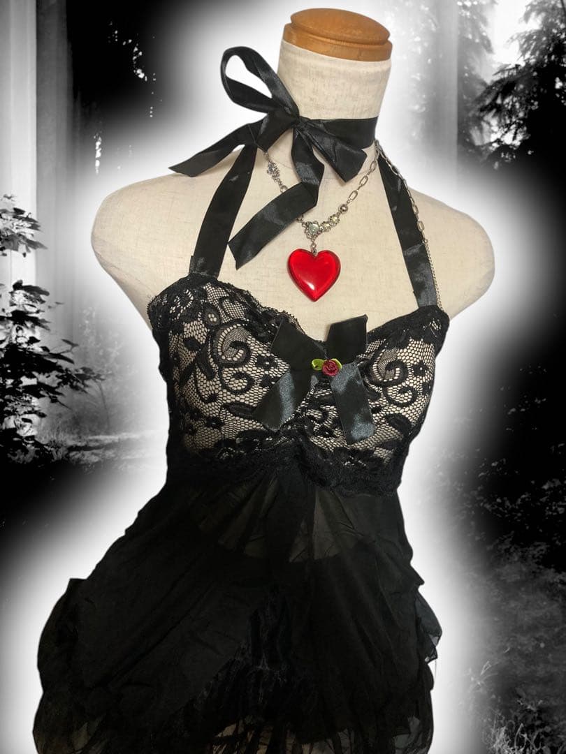 レア00s薔薇黒ゴシックレース姫ギャルy2kフェアリーグランジキャミランジェリー