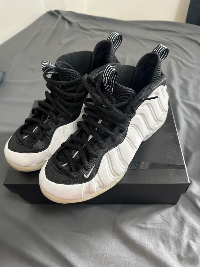 j*r様 Nike Foamposite ブラック/ホワイト