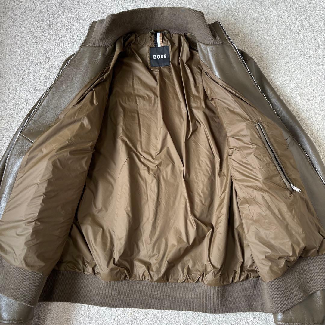 極美品 ヒューゴボス 現行タグ レザージャケット 羊革 3XLサイズ ブラウン