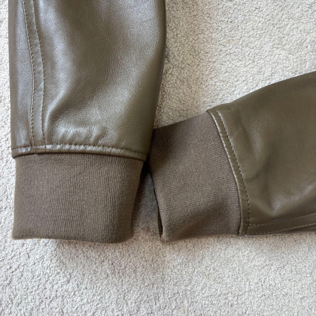 極美品 ヒューゴボス 現行タグ レザージャケット 羊革 3XLサイズ ブラウン