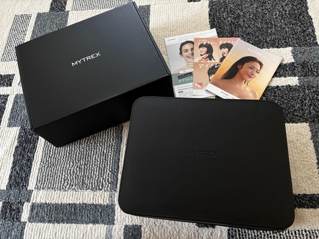 美顔器 リフトアップ MYTREX MiRAY ONE ホワイトフォト