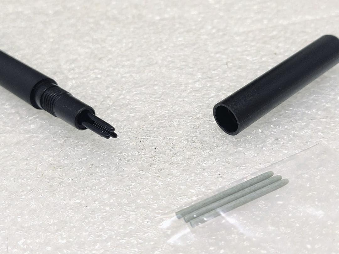 【美品おまけ付】Wacom ペンタブ Intuos Medium ワイヤレス