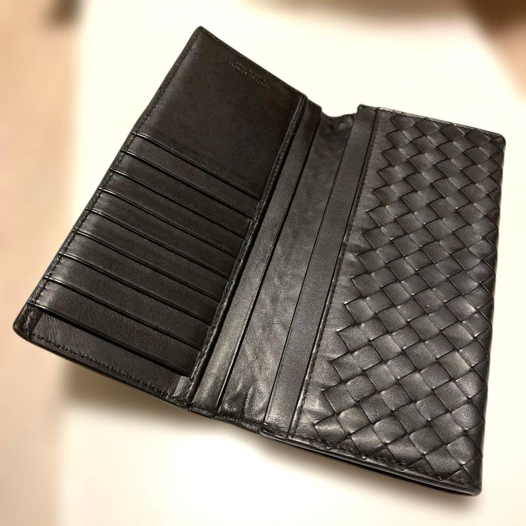 BOTTEGA VENETA イントレチャート長財布レザーブラック【メンズ】