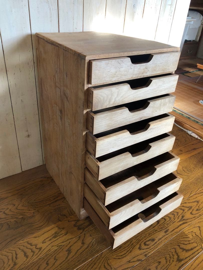 ■レトロ■古い木の８杯引き出し書類棚　カルテケース　小引出し