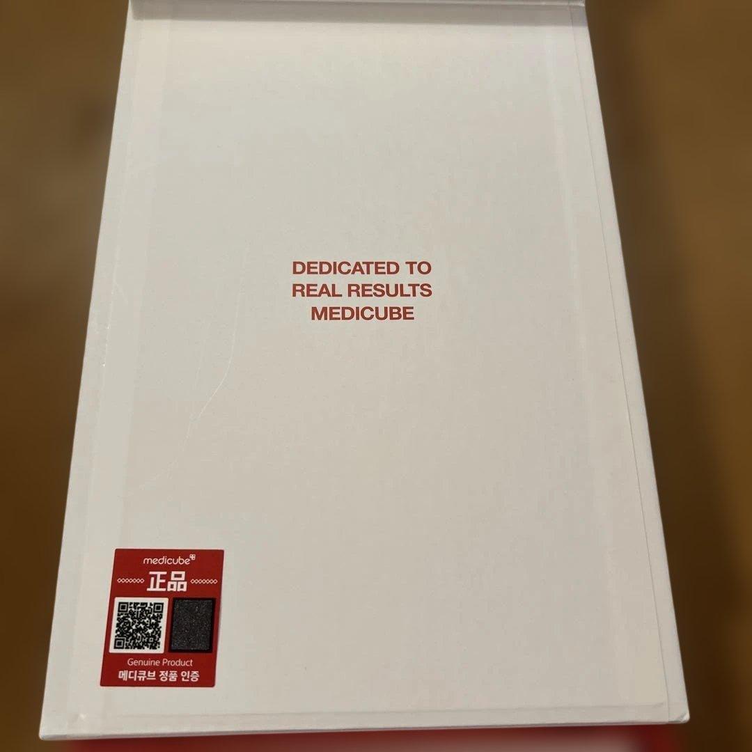 MEDICUBE AGE-R I DEEP SHOT 美顔器