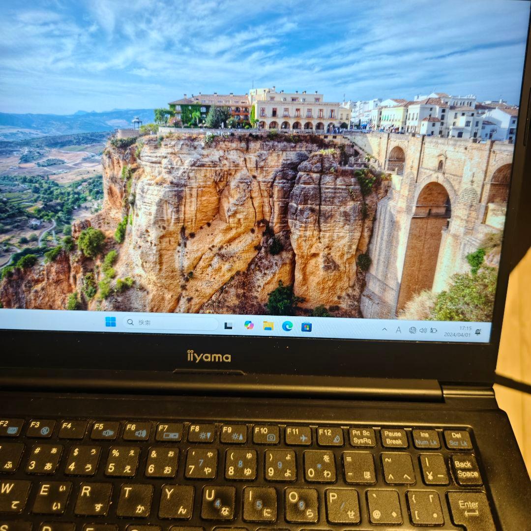 iiyama i5-10210U メモリ8gb