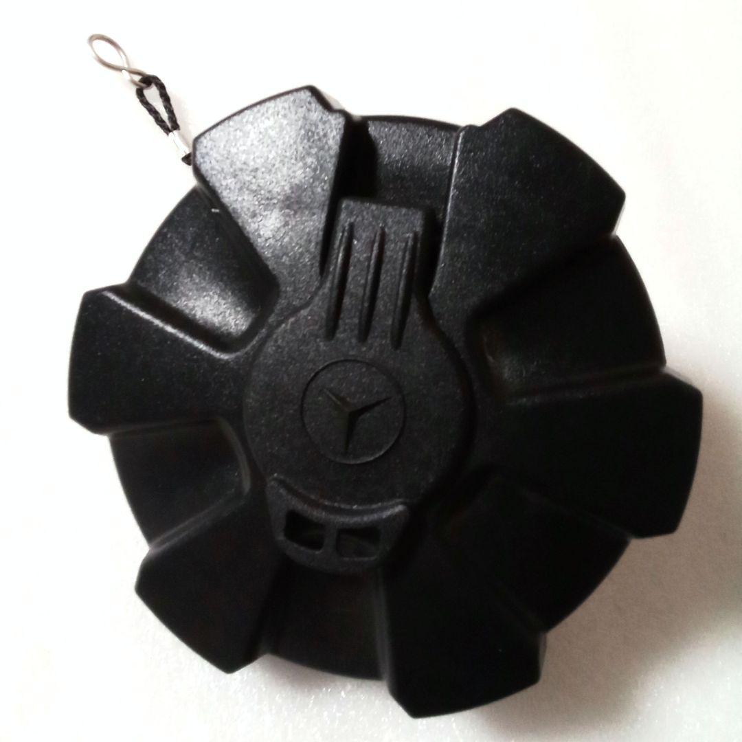 純正燃料タンクキャップ　鍵2本付き