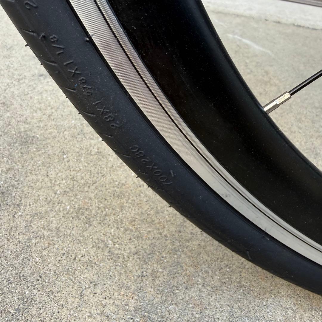 み*ー様 ほぼ新品　クロスバイク　ロードバイク　自転車　700c 黒色　大阪南部