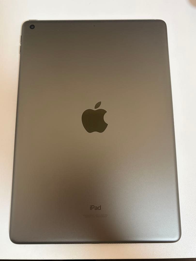 Apple iPad 第9世代64GB カバー付き