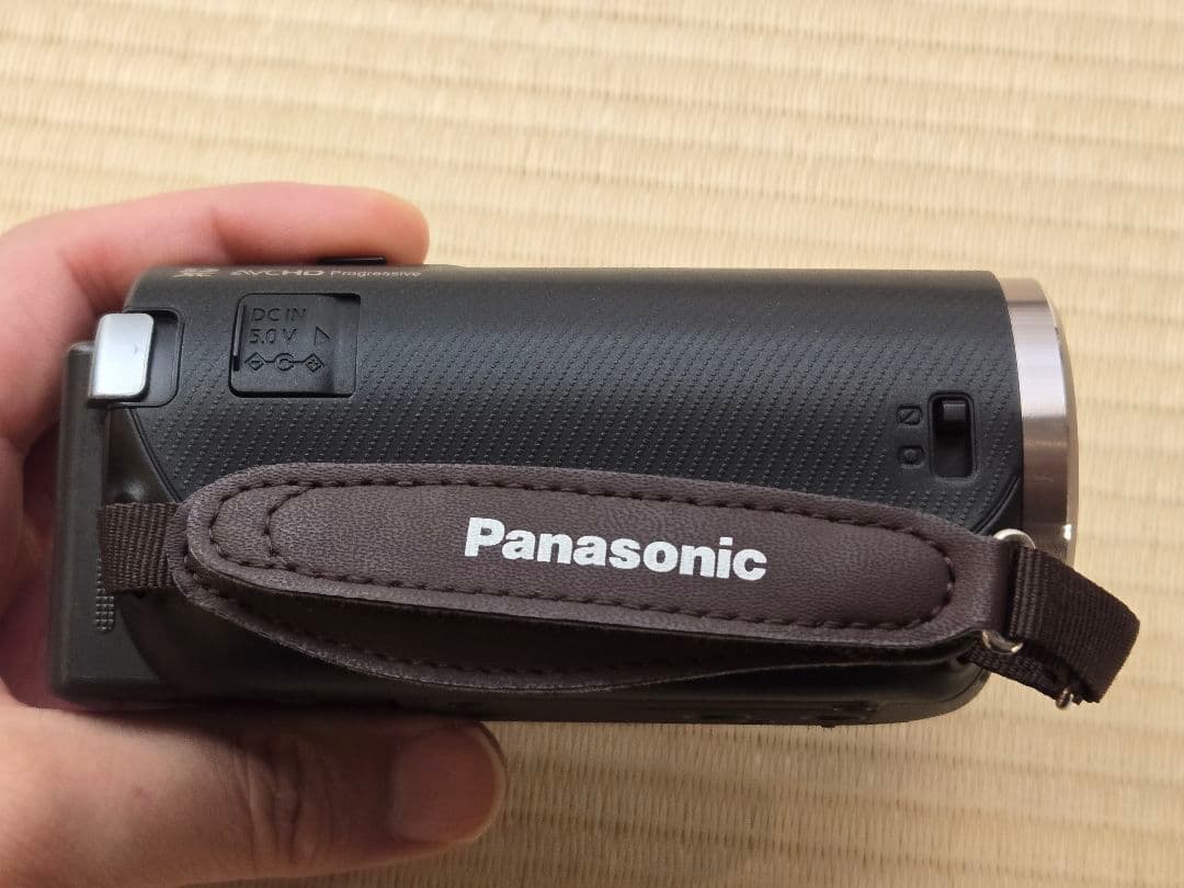 ビデオカメラ Panasonic HC-V360M
