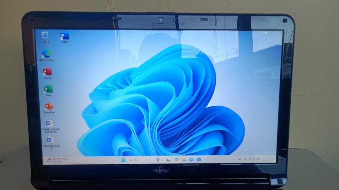 ⭐️Blu-rayノートパソコンFUJITSU Core i7 SSD256G