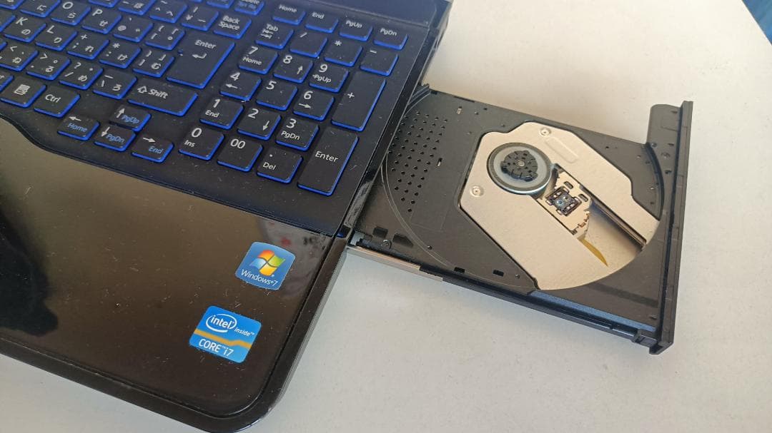 ⭐️Blu-rayノートパソコンFUJITSU Core i7 SSD256G