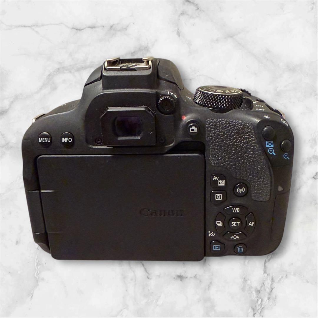 Canon EOS Kiss X9i ダブルズームキット＋50mm 単焦点レンズ