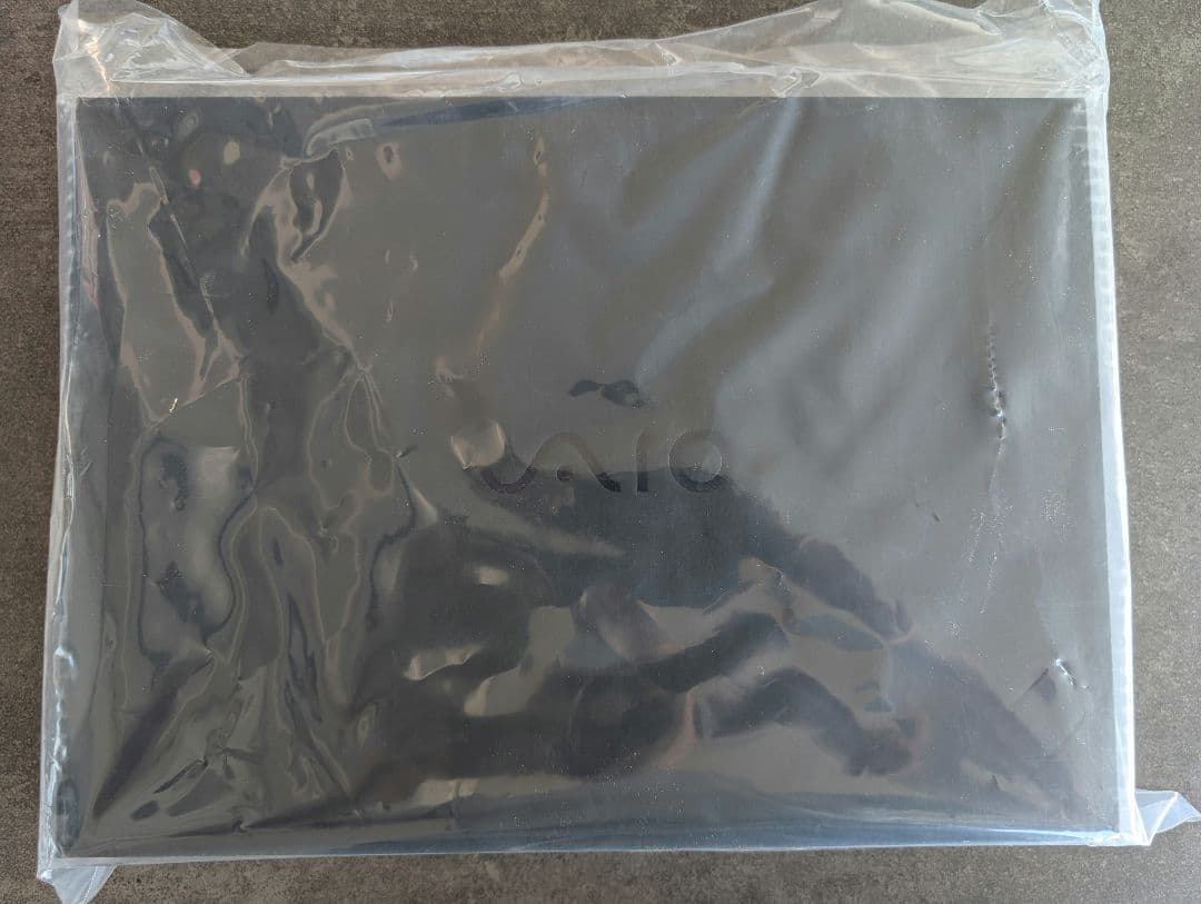 VAIO SX14 漆黒 限定モデル ALL BLACK 隠し刻印キーボード