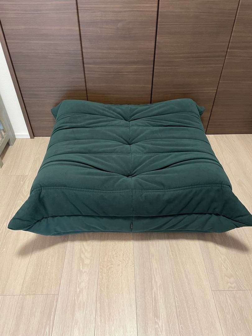 ligne roset リーンロゼ　ロゼトーゴ　オットマン