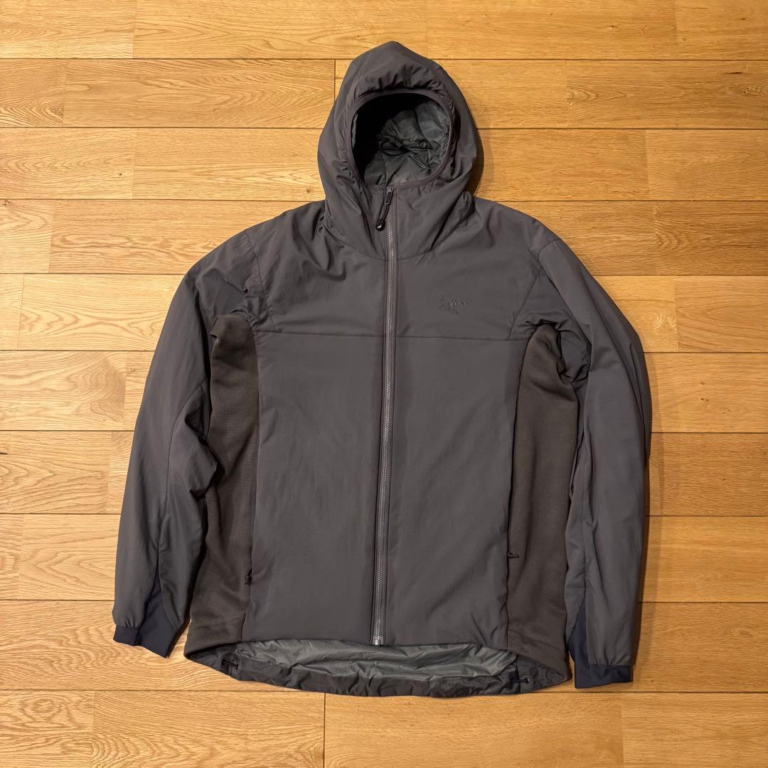 こ*な様 【Arc’teryx LEAF】アトムLTジャケット Gen1 M ウ