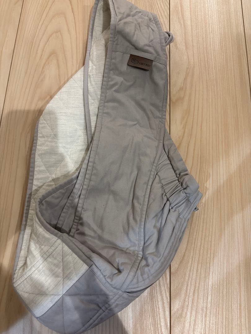 エアリコ　抱っこ紐　助産師が薦める魔法の抱っこ紐