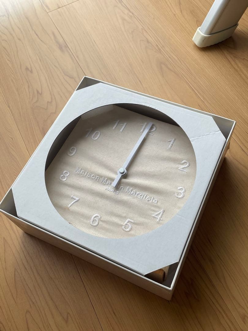 MAISON MARTIN MARGIELA 箱付き 動作確認済み 置時計