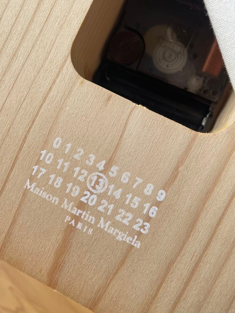 MAISON MARTIN MARGIELA 箱付き 動作確認済み 置時計