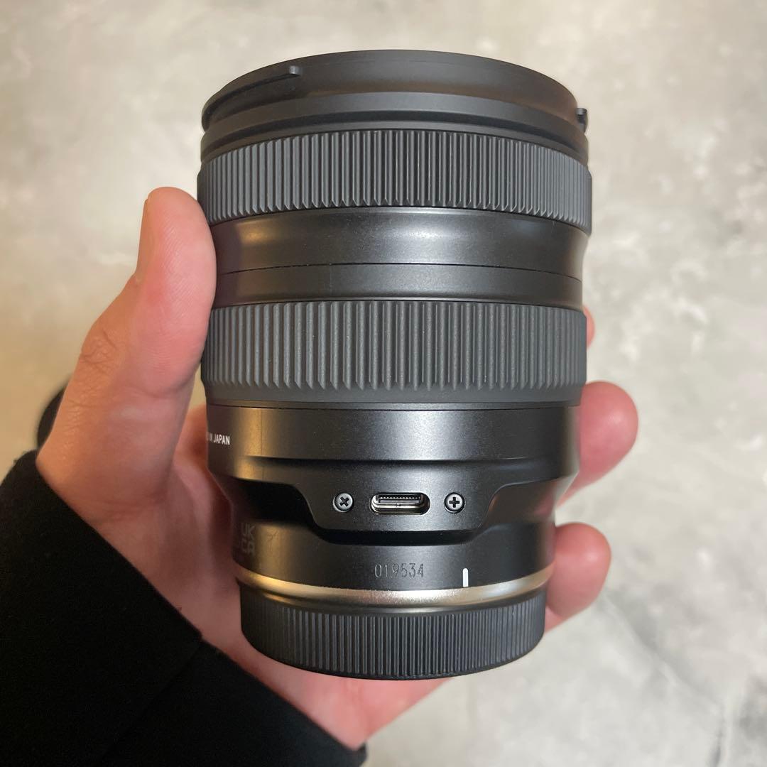 TAMRON (タムロン) 20-40mm F2.8 Di III VXD