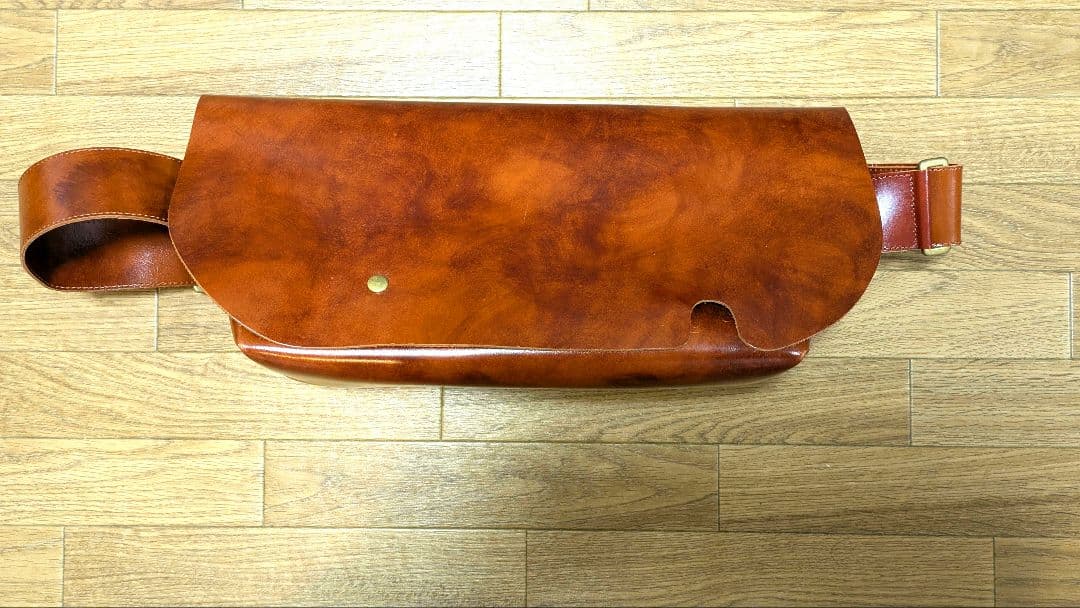 美品 uni&co. messenger bag キャメル Sサイズ