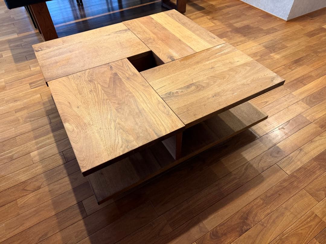 イ*ヴ様 リビングテーブル サンコー （ローテーブル）