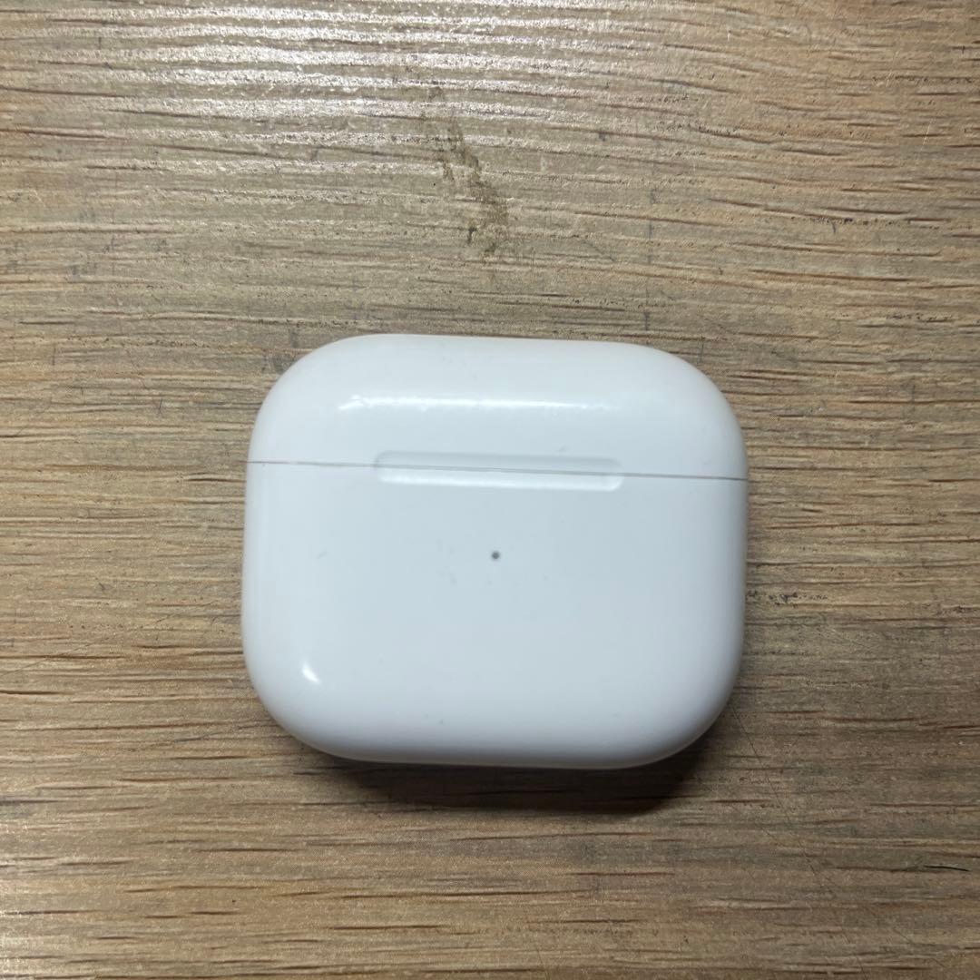 AirPods本体 ケースのみ