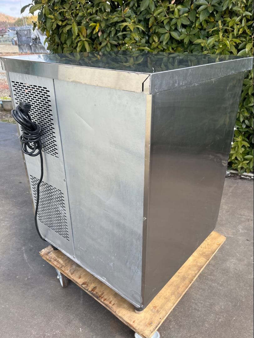 激 サンヨー 業務用チップアイス製氷機　チップアイスメーカー 2008年