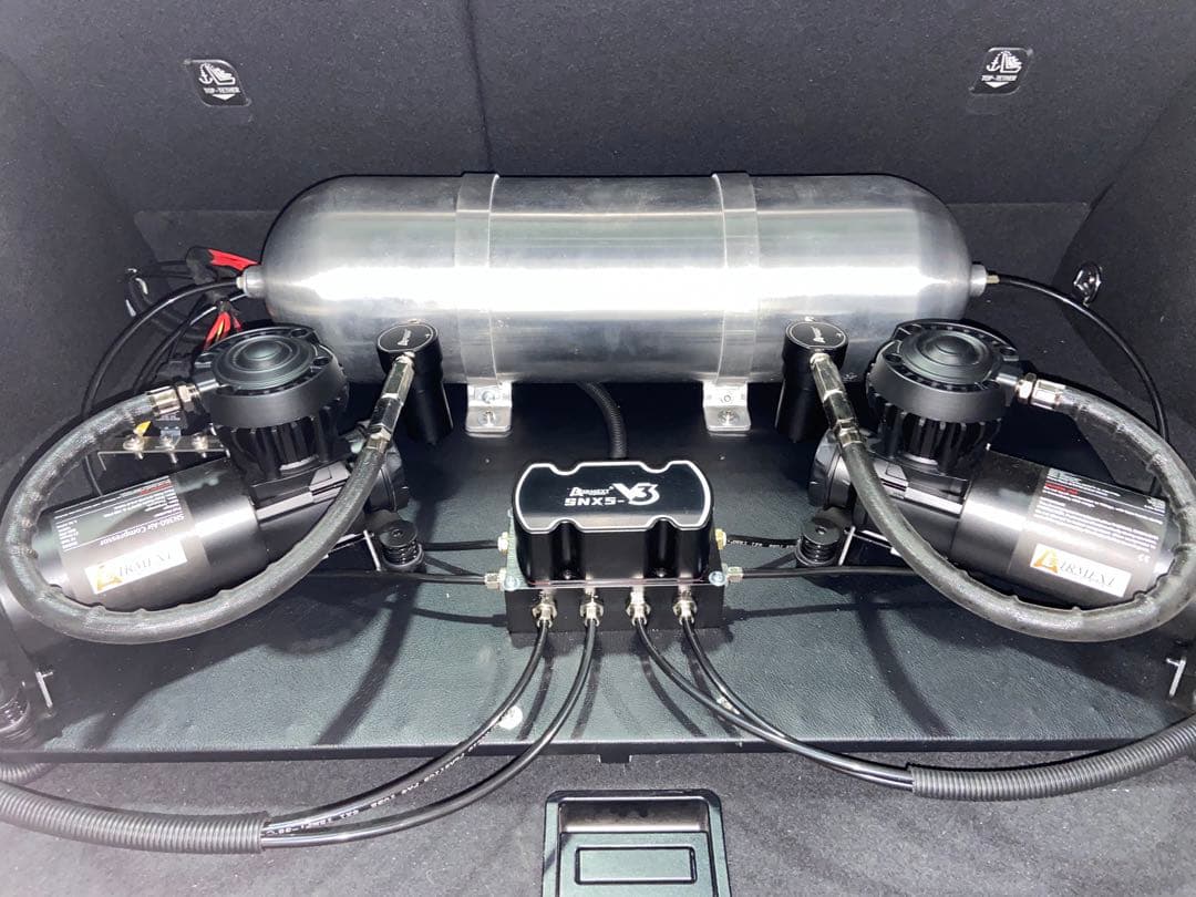 も*ん様 50プリウス　エアサス　エアサスペンション　車高調　売り切り