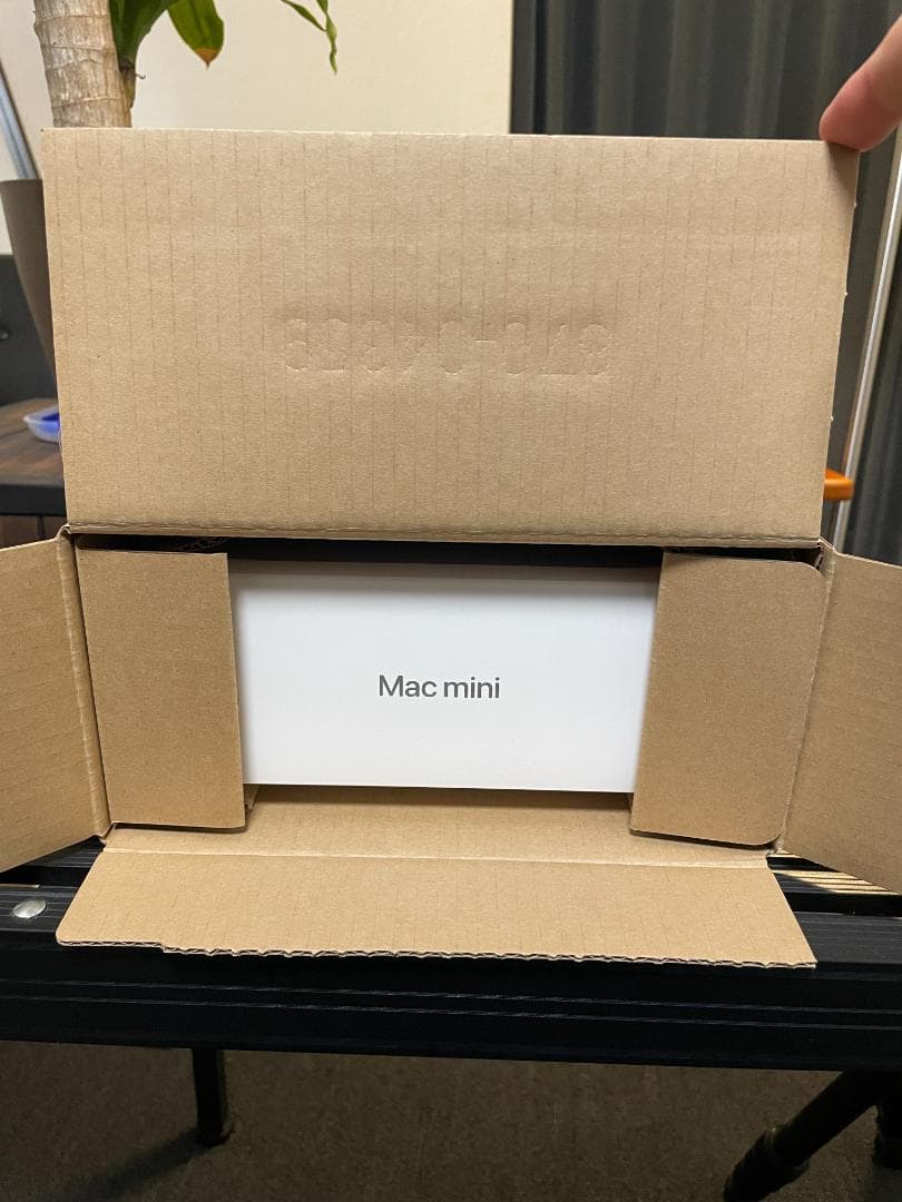 【ほぼ新品】Mac Mini M2 512GB + 新品シリコンカバー