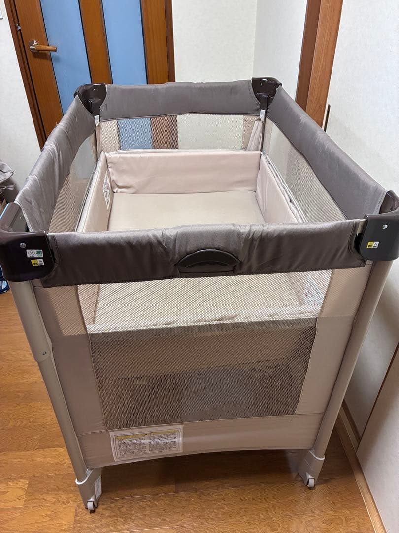 ⭐️アップリカ　ココネルエアー　ベビーベッド　ココア