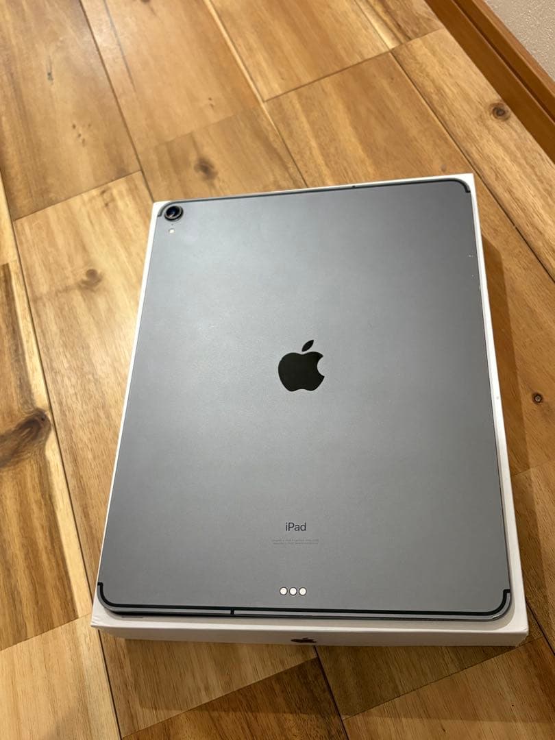 iPad Pro 12.9インチ/3世代/64GB/wifi/セルラー