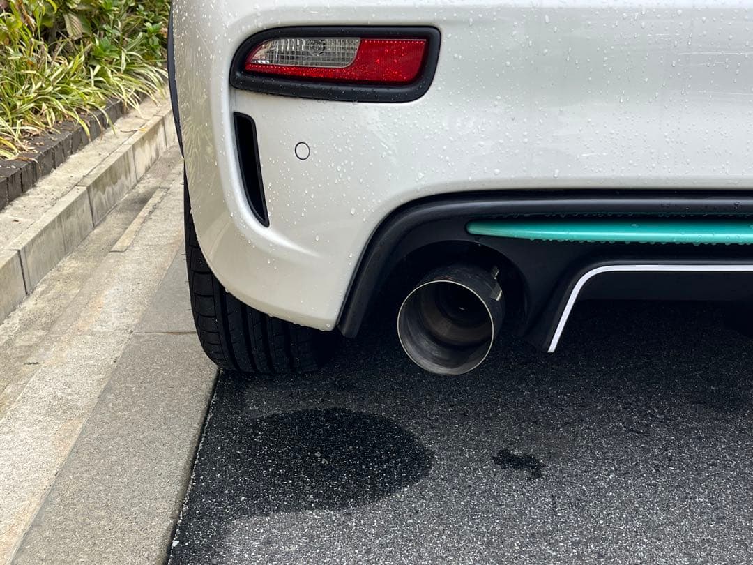 J*T様 ABARTH 1本出しワンオフマフラー