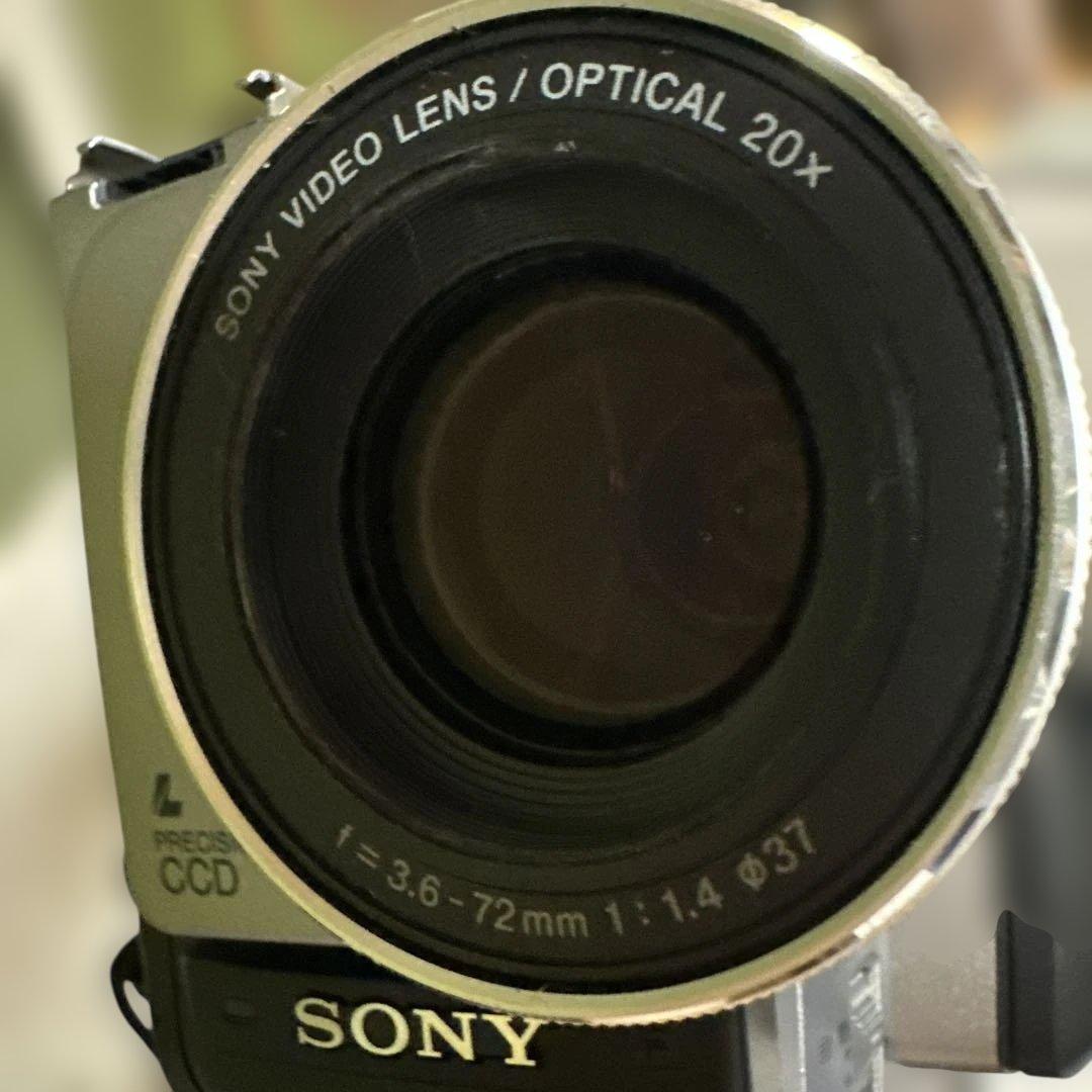 Sony DCR-TRV310 NTSC Digital8 ビデオカメラ