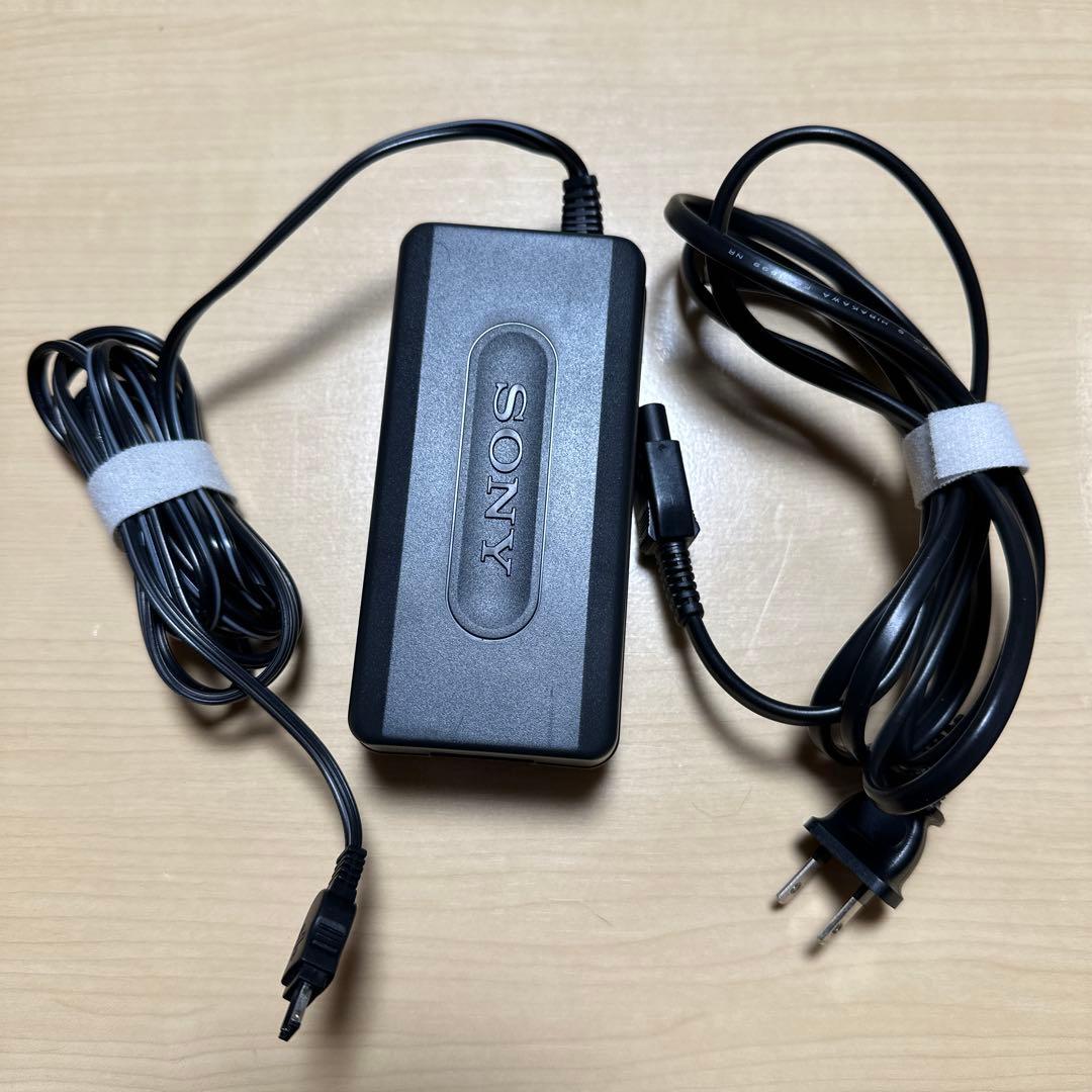 Sony DCR-TRV310 NTSC Digital8 ビデオカメラ